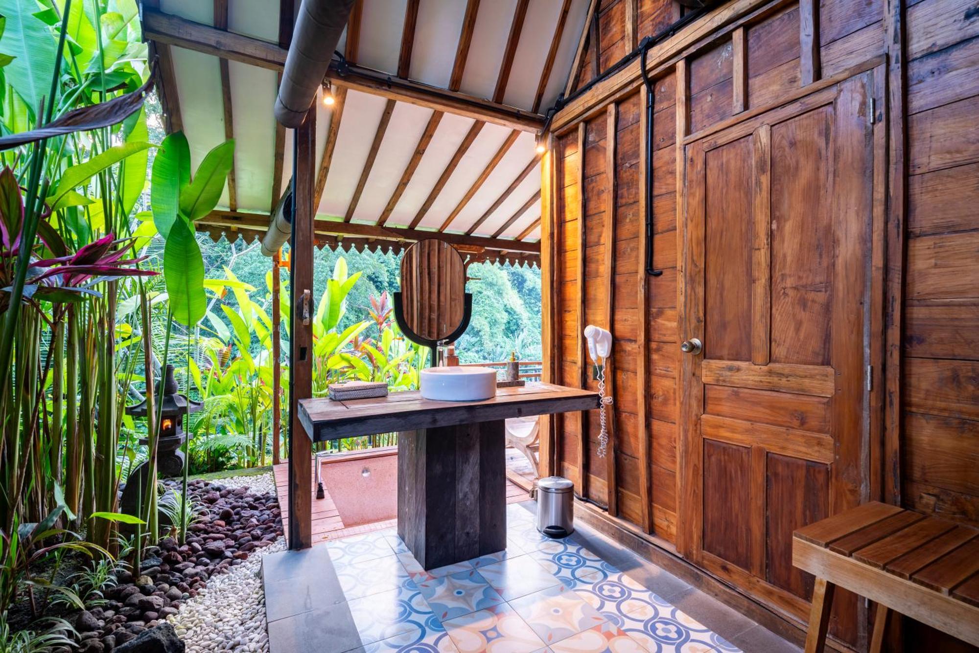 Kadewa Retreat Ubud - Adults Only Exteriör bild